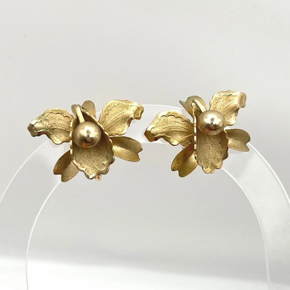Vintage Gold‎ Tone Orchid Flower Screw Back Earrings Botanical Floral Statement
